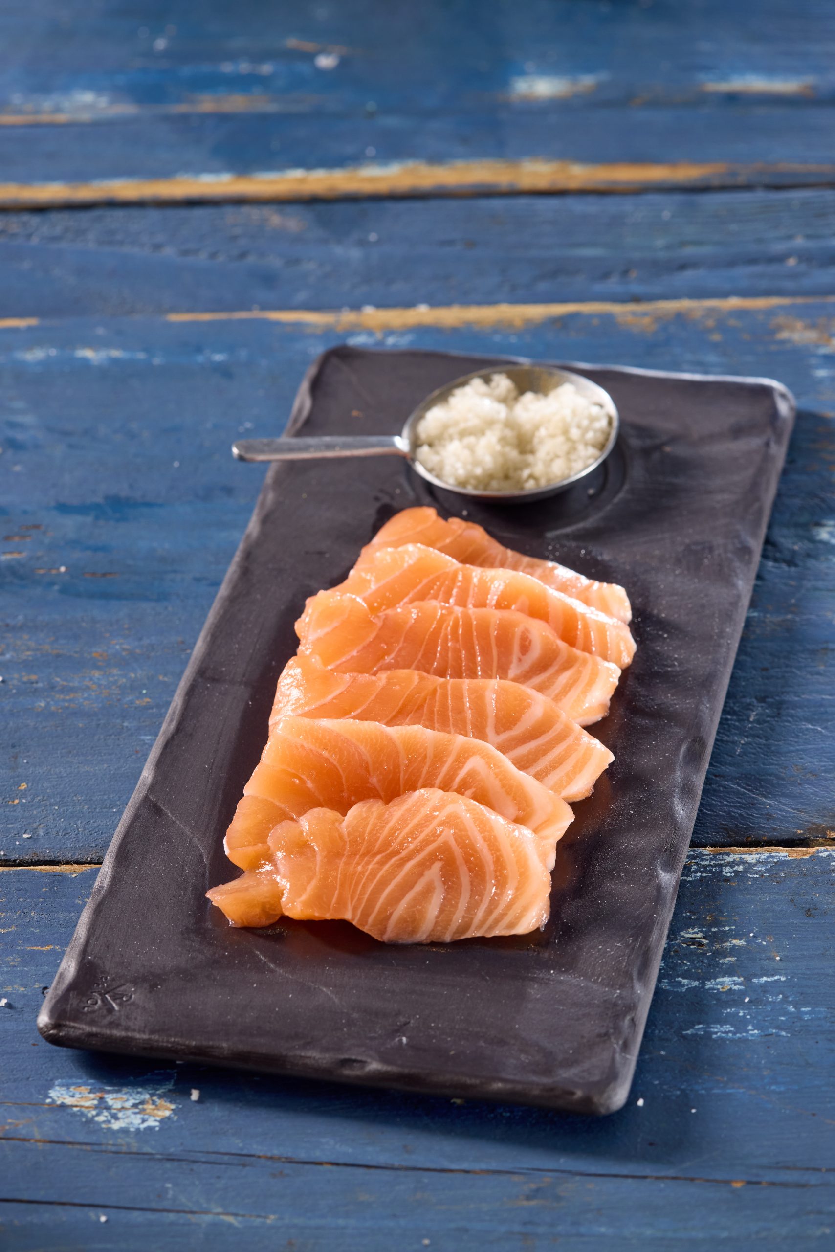 סשימי סלמון