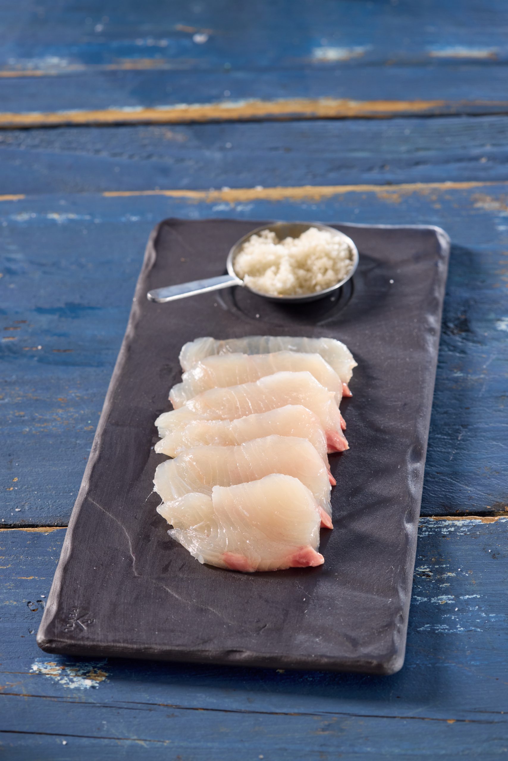 סשימי אינטיאס